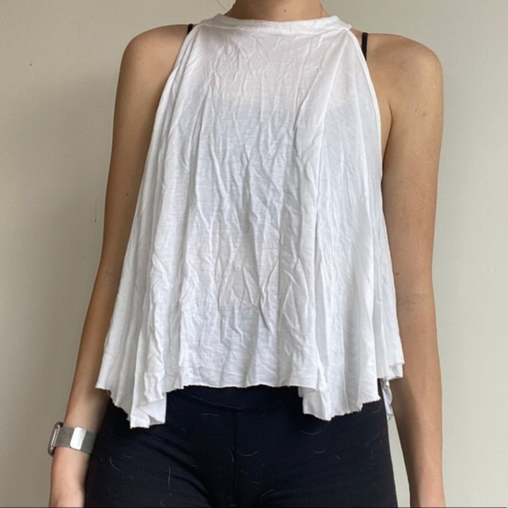 COPY - URBAN Kimchi Blue tank top in WHITE